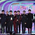 Wanna One Raih Piala Best New Artist