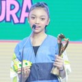 Naura, putri Nola, berhasil menang sebagai Idola Kesayangan di Mom & Kids Awards 2017.