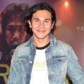 Vino Bastian di Konferensi Pers Film 'Chrisye'