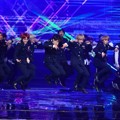 Bangtan Boys makin memeriahkan gelaran KBS Gayo Daechukjae 2017 dengan membawakan lagu 'DNA' dan 'Not Today'.