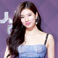 Suzy cantik memukau di Red Carpet SBS Drama Awards 2017