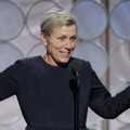 Frances McDorman Raih Piala Best performance by an actress in a motion picture, drama
