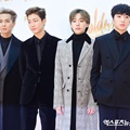 Para personel Winner tampil super ganteng di red carpet Golden Disc Awards 2018.