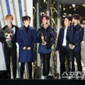 GOT7 Raih Piala Bonsang