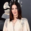 Lana Del Rey menjadi salah satu nominator dalam kategori Best Pop Vocal Album.