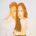 Foto mesra Taeyang dan Min Hyo Rin yang terpajang selama pesta pernikahan mereka
