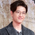 Bae Soo Bin Hadiri VIP Premier 'Heung-boo'