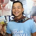 Ernest Prakasa di Syukuran Film 'Susah Sinyal'