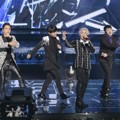 Sechs Kies Saat Tampil di Gaon Chart Music Awards 2018