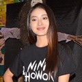 Natasha Wilona Hadiri Launching Trailer dan Poster Film 'Nini Thowok'