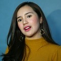 Beby Tsabina Ditemui Usai Mengisi Program 'Rumpi'