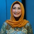 Desy Ratnasari Ditemui di Kawasan Kapten Tendean