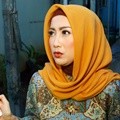 Desy Ratnasari Ditemui di Kawasan Kapten Tendean