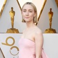 Saoirse Ronan di Red Carpet Oscar 2018