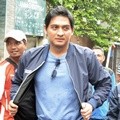 Lucky Hakim Kunjungi Korban Kebakaran di Tamansari Lucky Hakim Kunjungi Korban Kebakaran di Tamansari