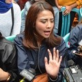 Vanessa Angel Kunjungi Korban Kebakaran di Tamansari Vanessa Angel Kunjungi Korban Kebakaran di Tamansari