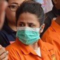 Dhawiyah Zaida Ditangkap Karena Kasus Narkoba Dhawiyah Zaida Ditangkap Karena Kasus Narkoba