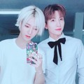 Usai Yunho, Yesung pamer selca bersama Leeteuk jelang konser SMTOWN Dubai