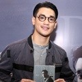 Afgan Rilis Album Baru Berjudul 'Dekade' Afgan Rilis Album Baru Berjudul 'Dekade'