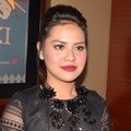 Mytha Lestari di Gala Premier Film 'Nini Thowok' Mytha Lestari di Gala Premier Film 'Nini Thowok'