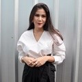 Cynthia Ramlan Ditemui Usai Jadi Bintang Tamu 'Rumpi' Cynthia Ramlan Ditemui Usai Jadi Bintang Tamu 'Rumpi'
