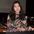 Isyana Sarasvati Hadiri Peluncuran Keyboard Yamaha Terbaru Isyana Sarasvati Hadiri Peluncuran Keyboard Yamaha Terbaru