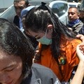 Jennifer Dunn Tiba di Kejaksaan Negeri Jakarta Selatan Jennifer Dunn Tiba di Kejaksaan Negeri Jakarta Selatan