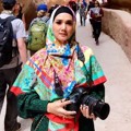 Mulan tak lupa mengabadikan momen saat dirinya mengunjungi situs arkeolog yang dibangun sekitar tahun 312 Sebelum Masehi tersebut. Mulan tak lupa mengabadikan momen saat dirinya mengunjungi situs arkeolog yang dibangun sekitar tahun 312 Sebelum Masehi tersebut.
