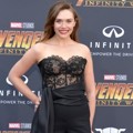 Elizabeth Olsen hadir di global premiere film 'Avengers: Infinity War'.