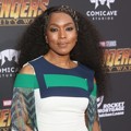 Angela Bassett hadir di global premiere film 'Avengers: Infinity War'.