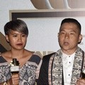 Meira Anastasia dan Ernest Prakasa Menang di Kategori Penulis Skenario Terbaik IBOMA 2018