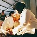 Walikota Surabaya, Tri Rismaharini mendatangi Rumah Duka Adi Jasa, Demak untuk bertemu serta mengucapkan belasungkawa kepada keluarga korban.