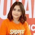 Prilly Latuconsina Ditemui di Acara Shoppee Celebrity Squad