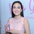 Shandy Aulia di Peluncuran Produk Pembersih Wajah Ovale Micellar Water