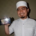 Ustadz Solmed Dikaruniai Anak Kembar