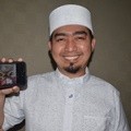 Ustadz Solmed Dikaruniai Anak Kembar