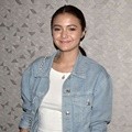 Amanda Rawles di Syukuran Film 'Hello, Salma'