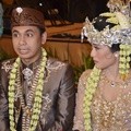 Raditya Dika Nikahi Annisa Aziza