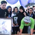 Pemakaman Deddy Sutomo