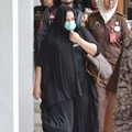 Dhawiya Zaida Dibawa ke Rutan Pondok Bambu