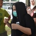 Dhawiya Zaida Dibawa ke Rutan Pondok Bambu