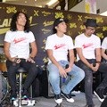 Slank Rilis Sneakers Rancangan Sendiri