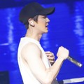 Chanyeol keren pamer lengan berotot di konser EXO The ElyXiOn [dot].