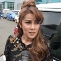 Olla Ramlan Ditemui Usai Mengisi Program 'Brownis'