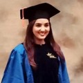 Setelah menempuh pendidikan S2 Manajemen Bisnis, Ashanty akhirnya mengikuti prosesi wisuda.
