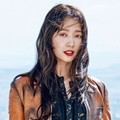 Park Shin Hye di Majalah W Edisi Agustus 2018