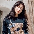 Park Shin Hye di Majalah W Edisi Agustus 2018