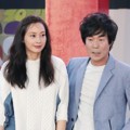 Oh Kwang Rok bantu Lee Na Young di BIFF 2018.
