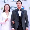 Lee Ji Ae dan Shin Hyun Joon di Red Carpet Korean Popular Culture And Art Awards 2018
