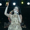 Ayu Ting Ting Menang Penyanyi Dangdut Tergaul